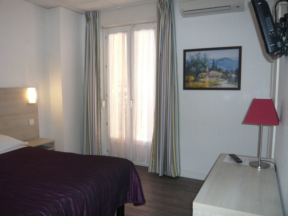 Parisien Hotel Menton